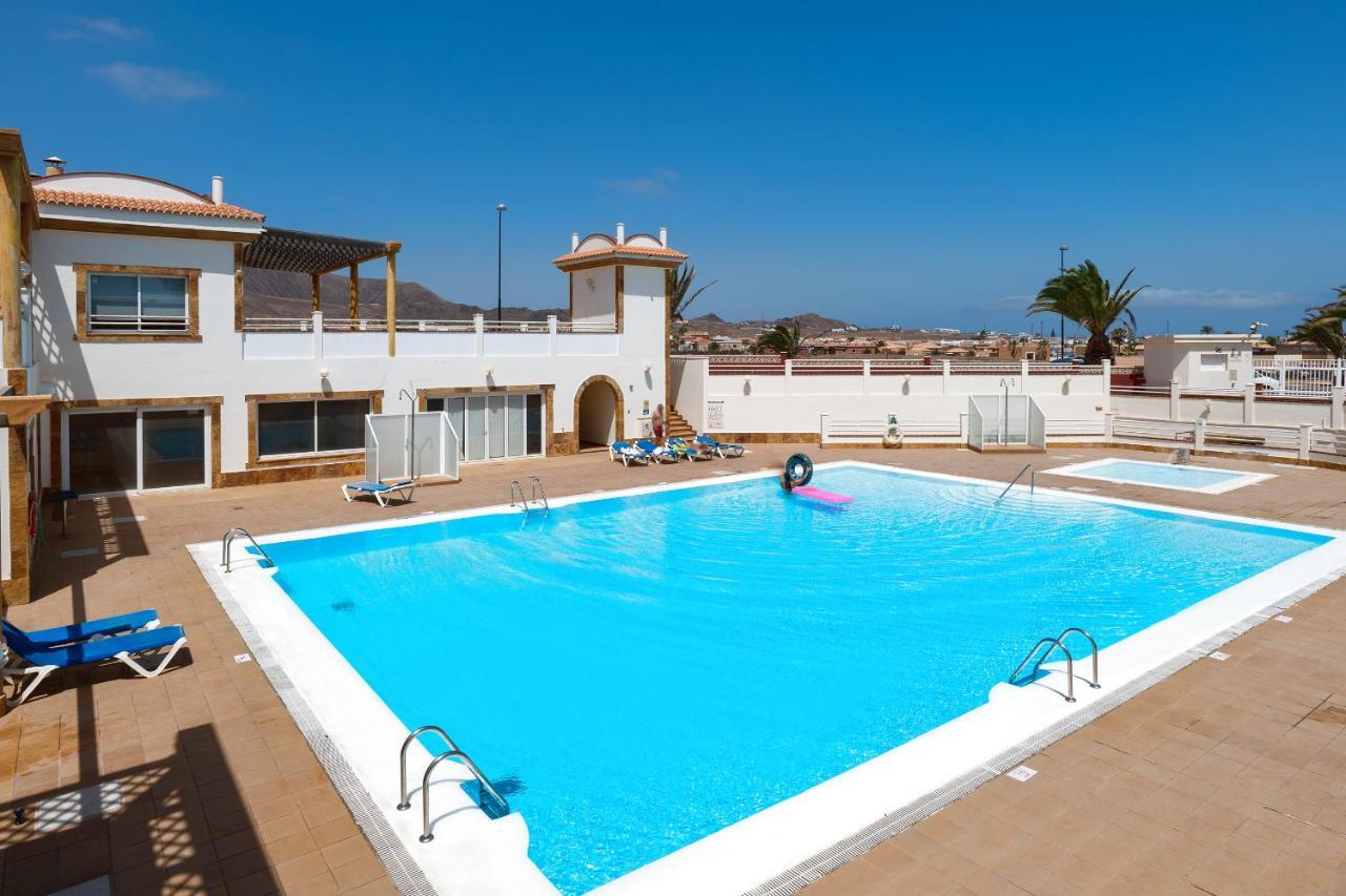 הוילה קורלחו Casa Girasole מראה חיצוני תמונה